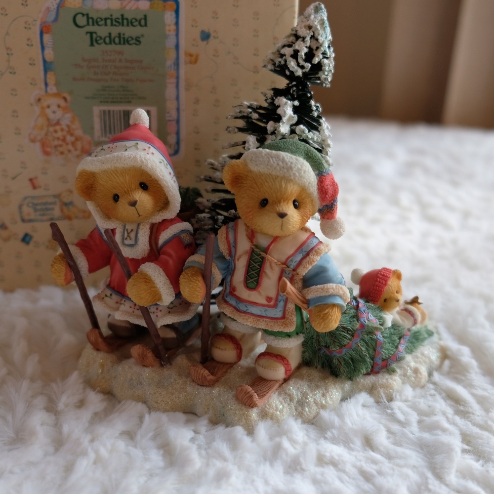 Cherished Teddies Segrid Justaf & Ingmar Figurine